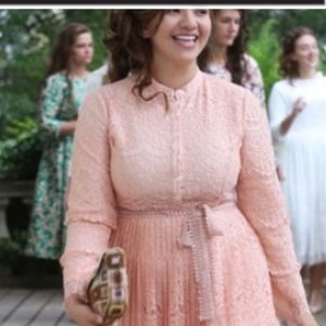 PRICE DROP👏🏻!!Beautiful Dainty Jewells Dress!